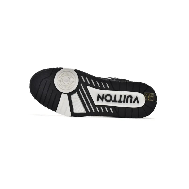 Louis Vuitton Trainer White and Black