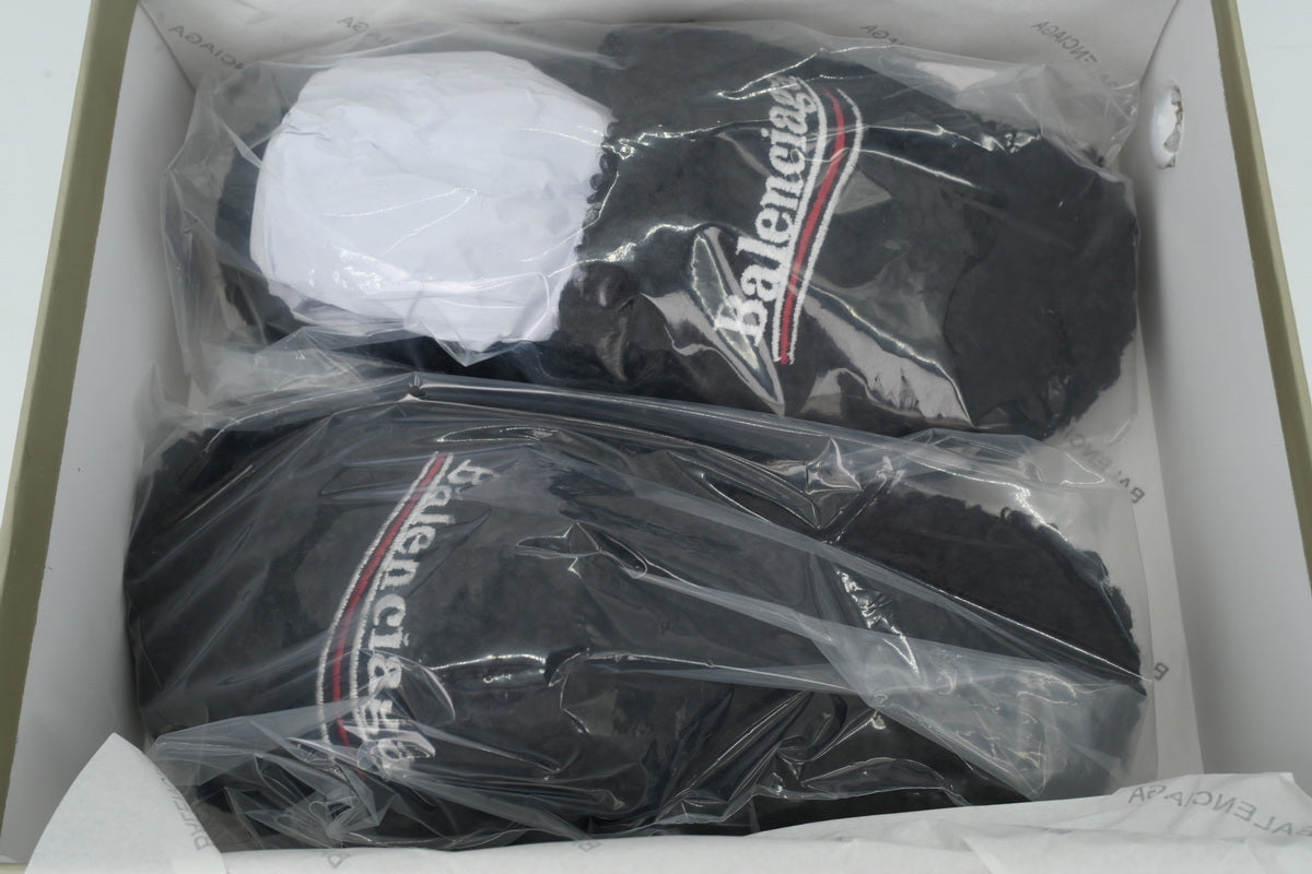 https://images.mrshopplus.com/495014464869398/DTB_proProduct/2025-09-30/balenciaga_furry_slide_black_coke_label_654747w2d011096_1CFBD5CF4611C.jpg