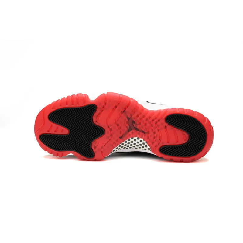 Jordan 11 Retro Bred