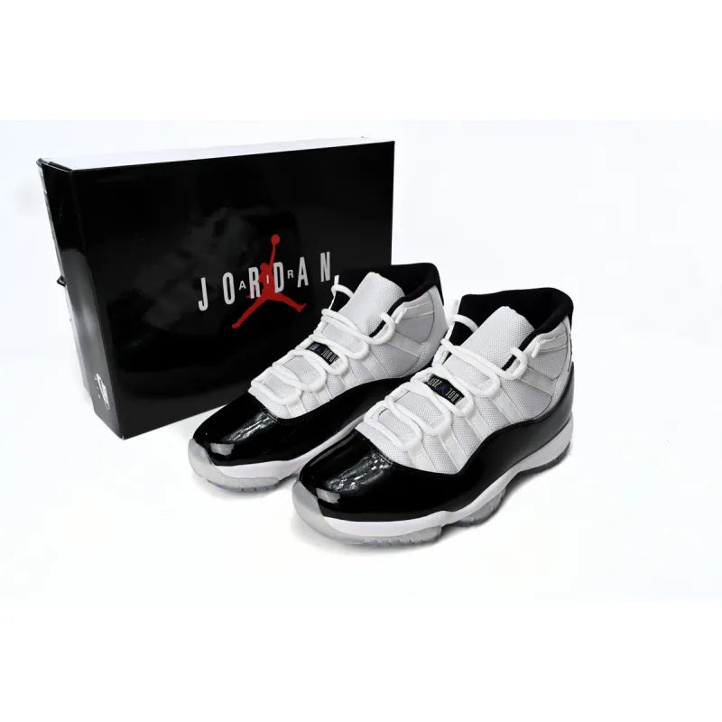 Jordan 11 Retro Concord