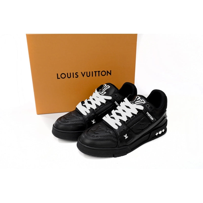 Louis Vuitton Trainers Black and White