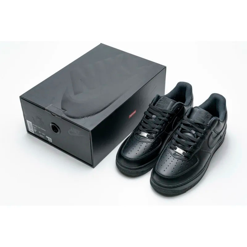 Nike Air Force 1 Low Supreme Black
