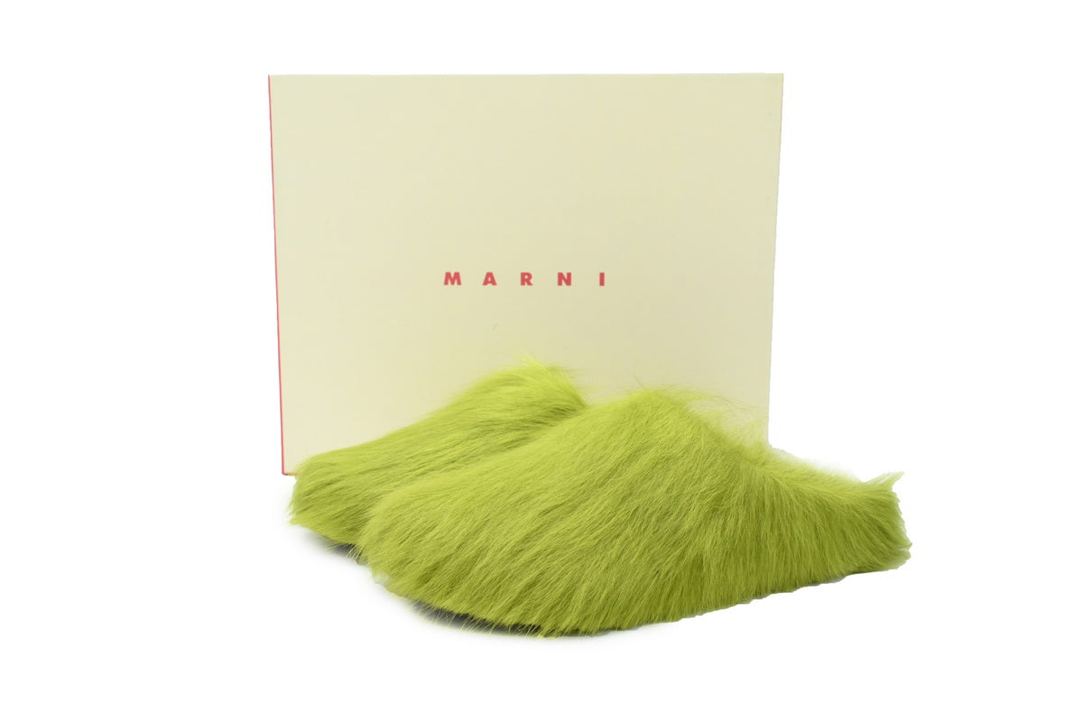 https://images.mrshopplus.com/495014464869398/DTB_proProduct/2025-07-17/marni_long_hair_calfskin_fussbett_sabot_green_sbmr000600p412200v07_1C9B8F9F70A14.jpg